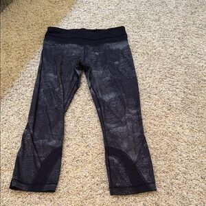 Lululemon Black and Gray Athletic Leggings